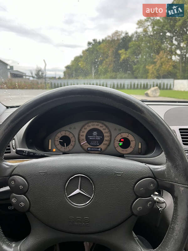 Седан Mercedes-Benz E-Class 2007 в Луцке