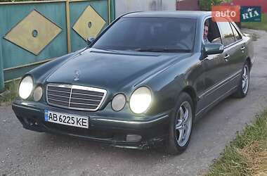 Седан Mercedes-Benz E-Class 2000 в Тетиеве