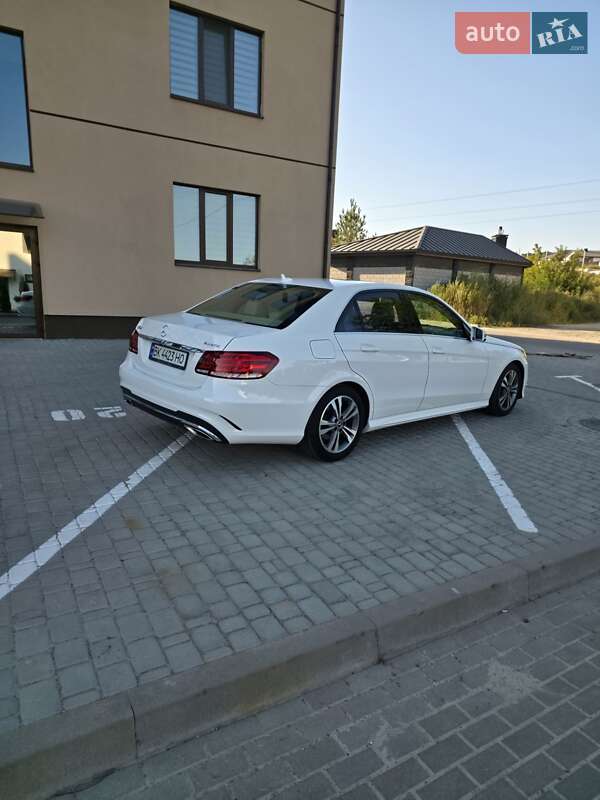 Седан Mercedes-Benz E-Class 2015 в Рівному