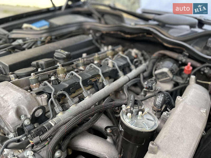 Седан Mercedes-Benz E-Class 2005 в Львове