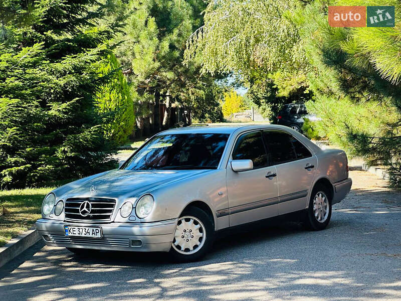 Mercedes-Benz E-Class 1998
