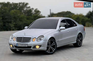 Седан Mercedes-Benz E-Class 2006 в Черновцах