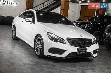 Купе Mercedes-Benz E-Class 2016 в 