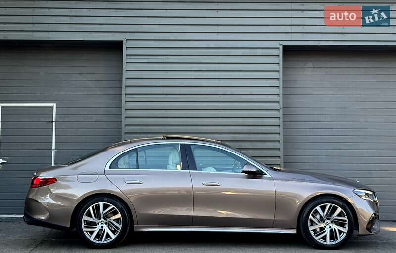 Седан Mercedes-Benz E-Class 2025 в Киеве