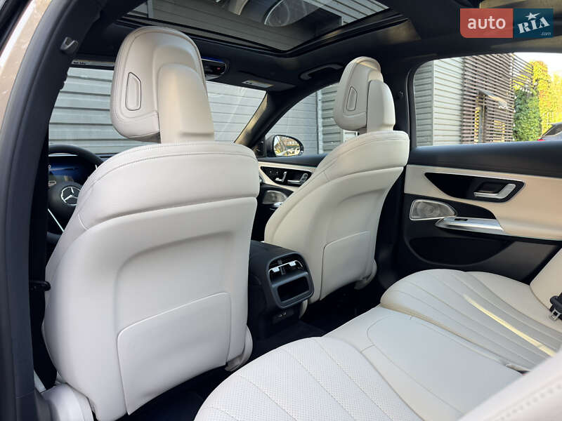 Седан Mercedes-Benz E-Class 2025 в Киеве