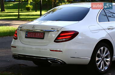 Седан Mercedes-Benz E-Class 2018 в 