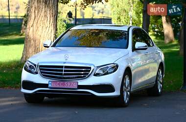 Седан Mercedes-Benz E-Class 2018 в 