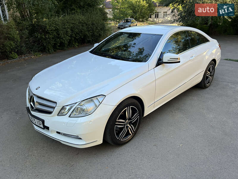 Купе Mercedes-Benz E-Class 2012 в Одессе