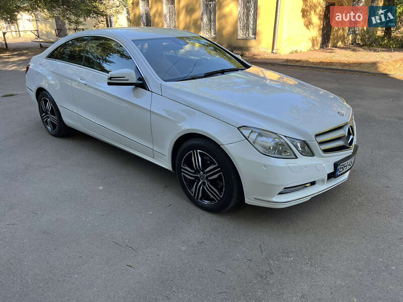 Купе Mercedes-Benz E-Class 2012 в Одессе
