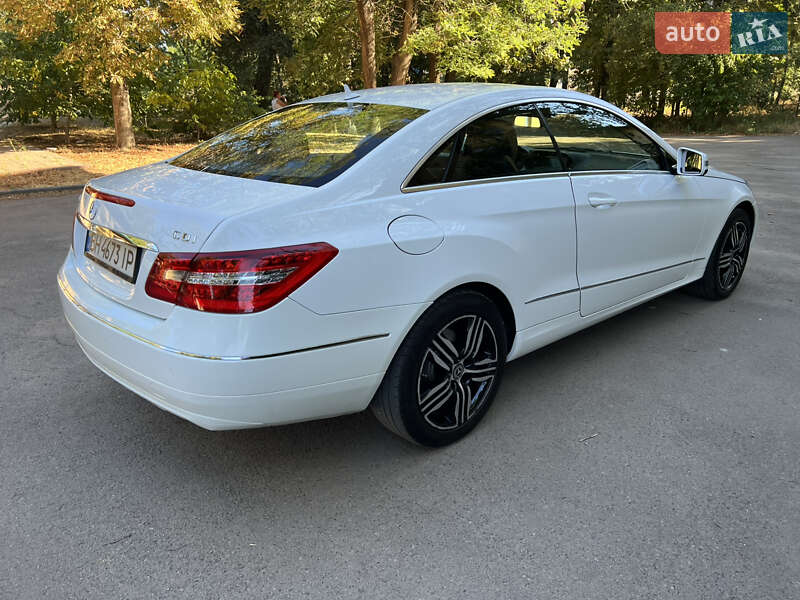 Купе Mercedes-Benz E-Class 2012 в Одессе