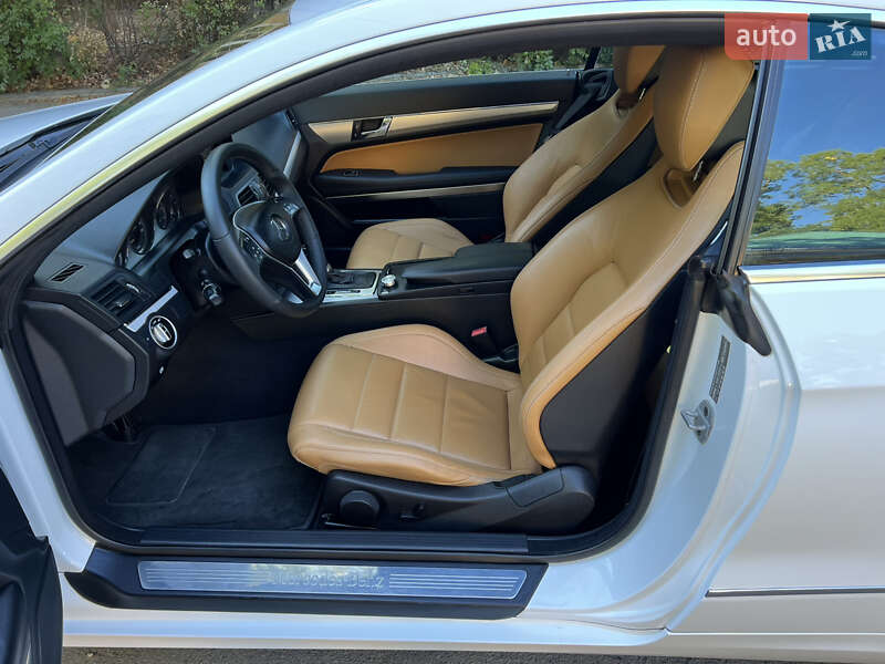Купе Mercedes-Benz E-Class 2012 в Одессе