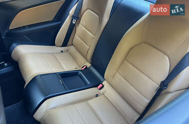 Купе Mercedes-Benz E-Class 2012 в 