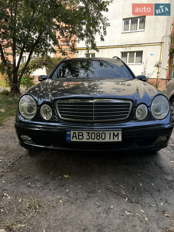 Mercedes-Benz E-Class 2003