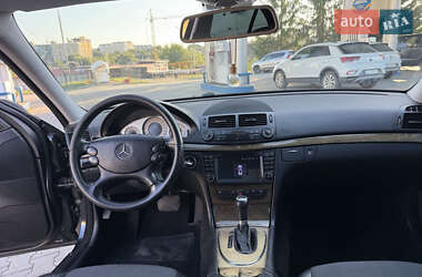 Седан Mercedes-Benz E-Class 2007 в 