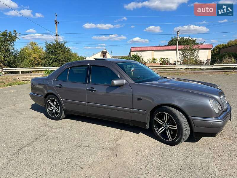 Седан Mercedes-Benz E-Class 1998 в Іванівці фото 10 Седан Mercedes-Benz E-Class 1998 в Іванівці