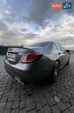 Седан Mercedes-Benz E-Class 2017 в 