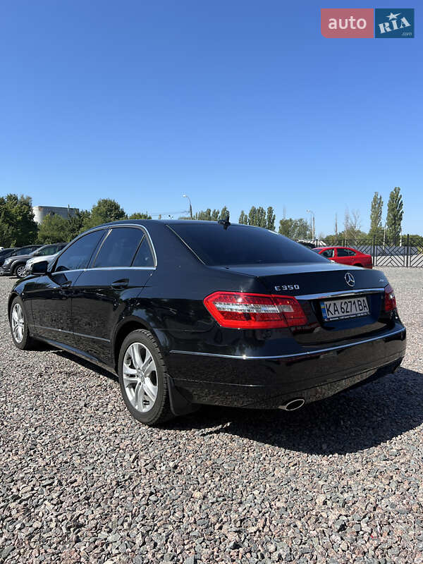 Седан Mercedes-Benz E-Class 2011 в Черкассах