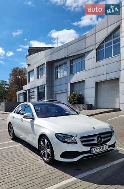 Седан Mercedes-Benz E-Class 2018 в 