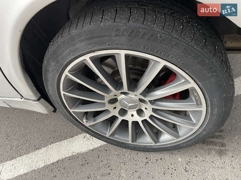 Седан Mercedes-Benz E-Class 2000 в Тернополе