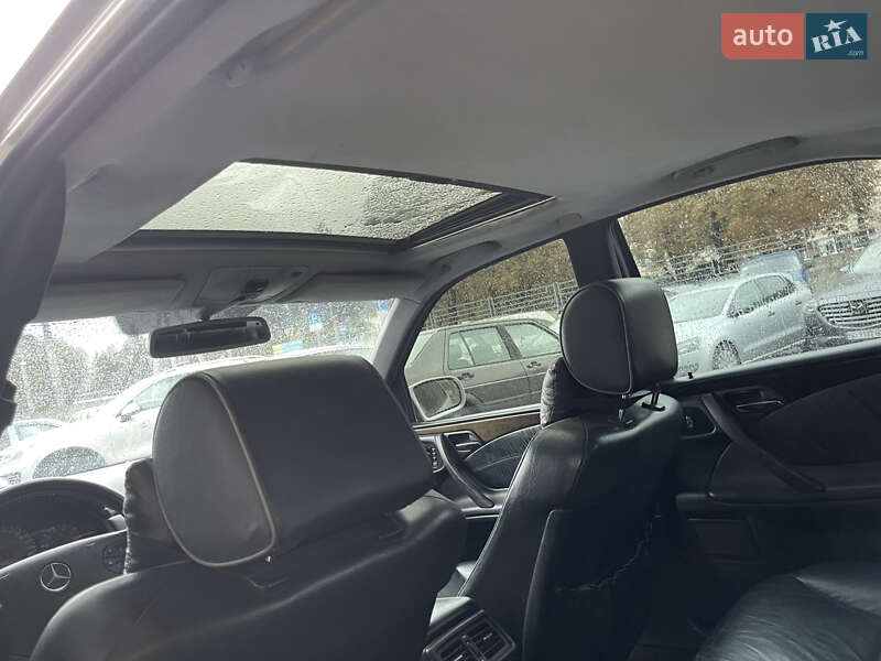 Седан Mercedes-Benz E-Class 2000 в Тернополе