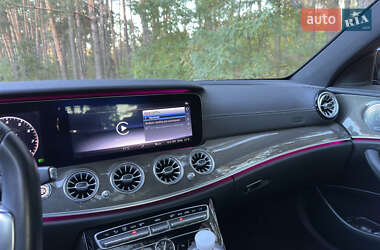 Седан Mercedes-Benz E-Class 2017 в 