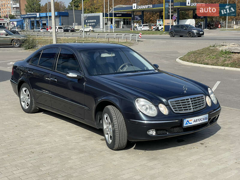 Седан Mercedes-Benz E-Class 2002 в Полтаве