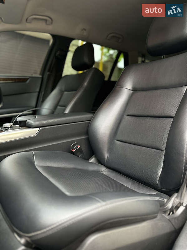 Универсал Mercedes-Benz E-Class 2012 в Черновцах
