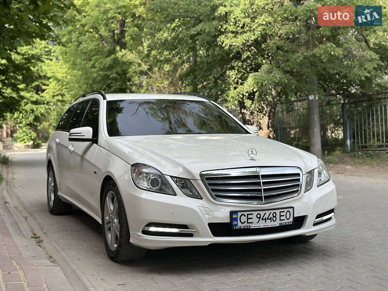 Универсал Mercedes-Benz E-Class 2012 в Черновцах
