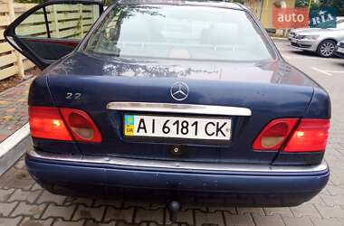 Седан Mercedes-Benz E-Class 1997 в 