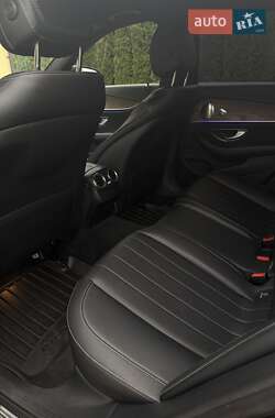 Седан Mercedes-Benz E-Class 2017 в 