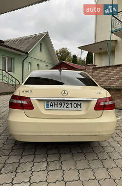 Седан Mercedes-Benz E-Class 2012 в 
