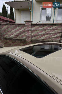 Седан Mercedes-Benz E-Class 2012 в 