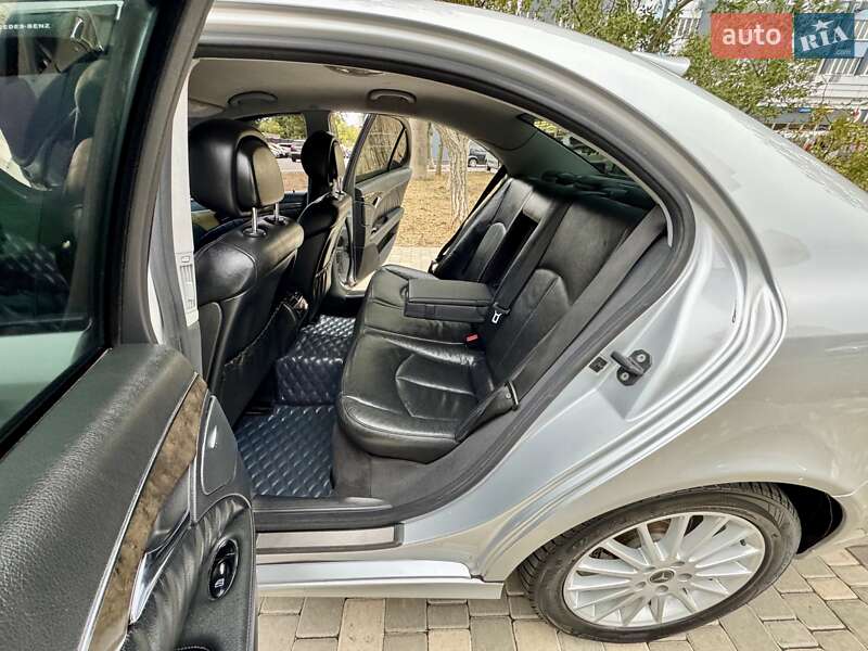 Седан Mercedes-Benz E-Class 2006 в Одессе