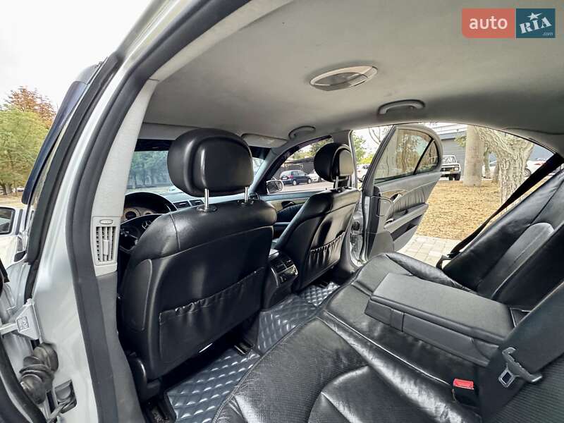 Седан Mercedes-Benz E-Class 2006 в Одессе