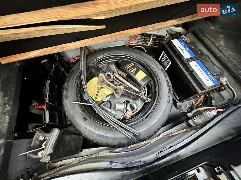 Седан Mercedes-Benz E-Class 2006 в Одессе