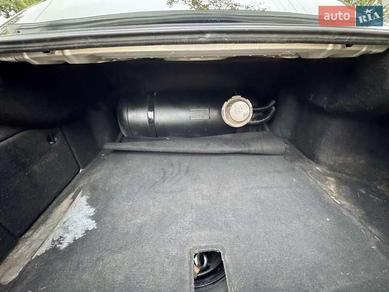Седан Mercedes-Benz E-Class 2006 в Одессе