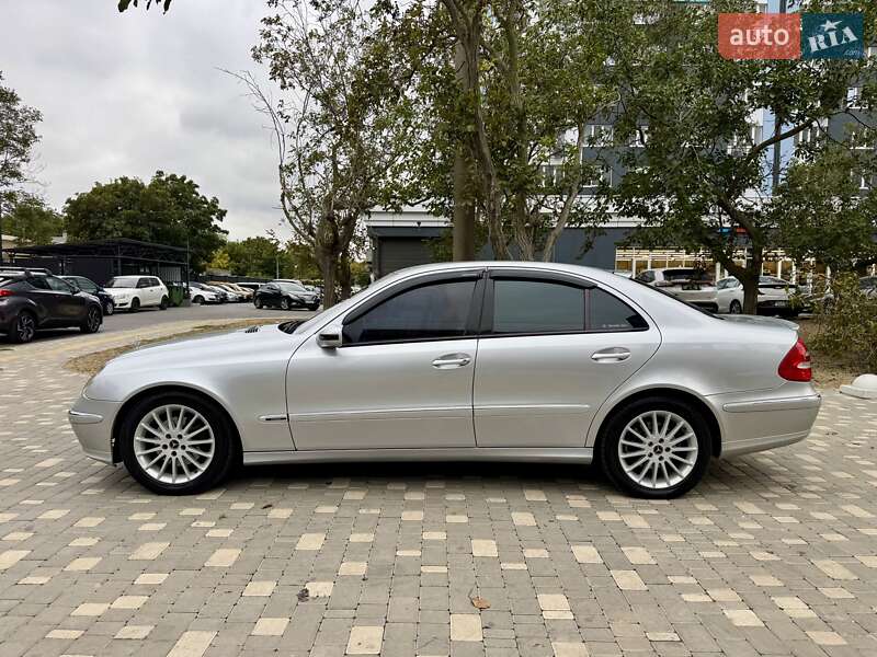 Седан Mercedes-Benz E-Class 2006 в Одессе