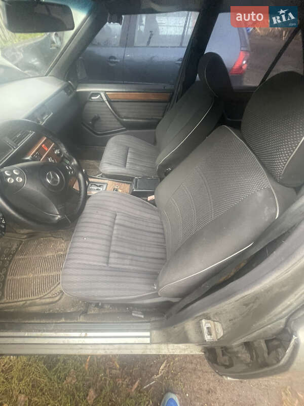 Седан Mercedes-Benz E-Class 1990 в Борисполе