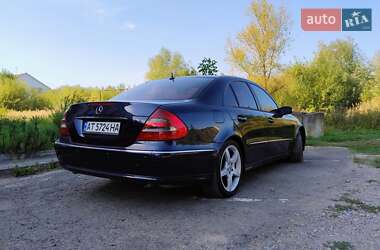 Седан Mercedes-Benz E-Class 2002 в 