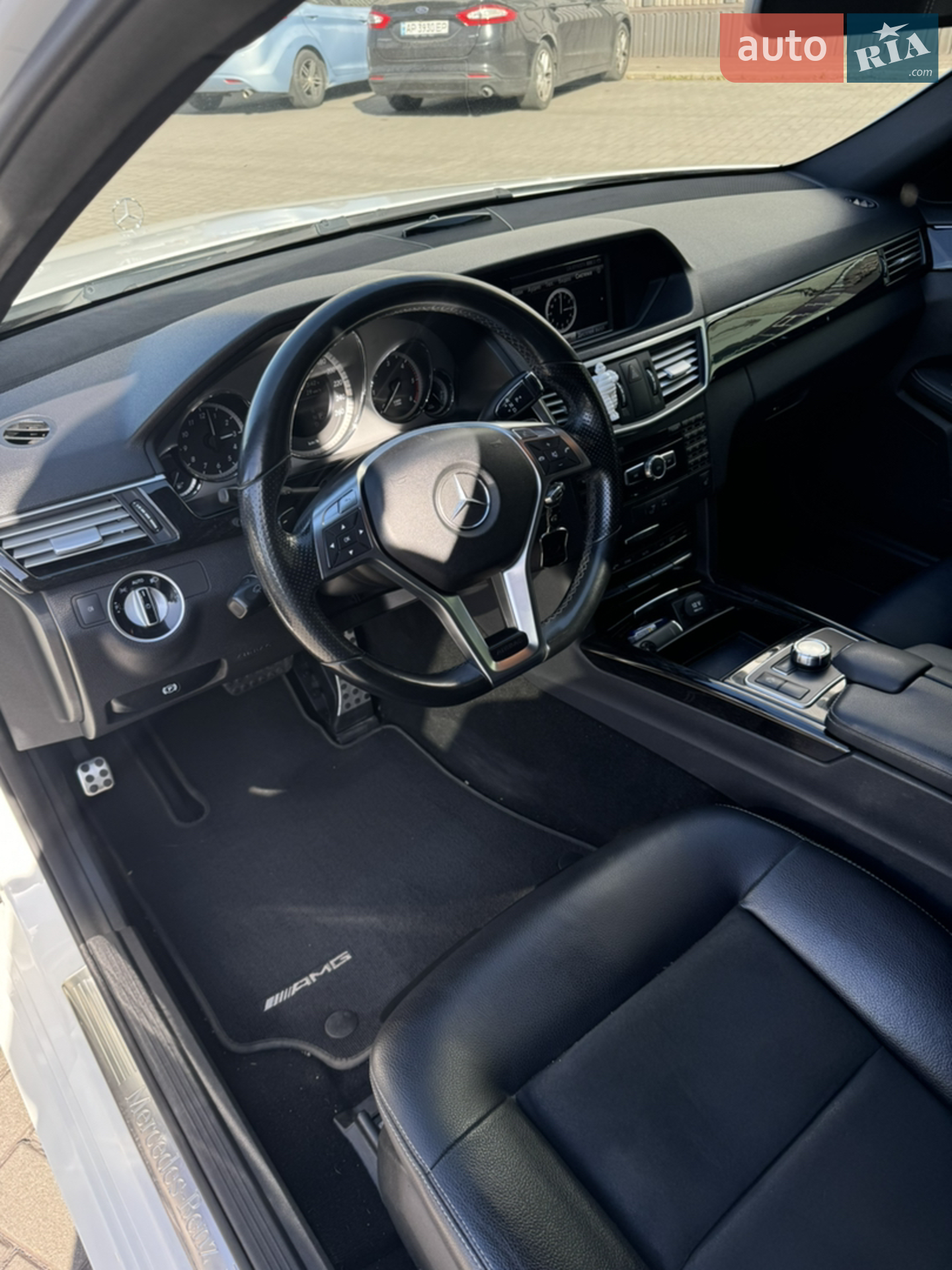 2012 Mercedes-Benz E-klasse - мініатюра 18