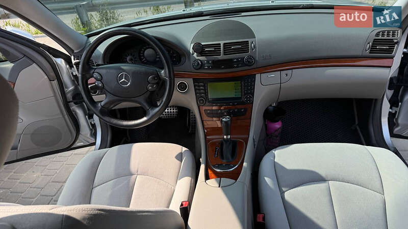 Седан Mercedes-Benz E-Class 2007 в Виннице