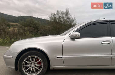 Седан Mercedes-Benz E-Class 2003 в 
