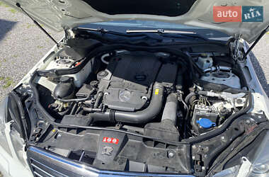 Седан Mercedes-Benz E-Class 2012 в 