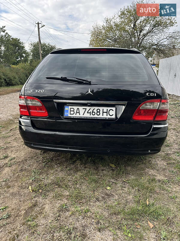 Универсал Mercedes-Benz E-Class 2004 в Компанеевке