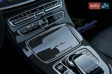 Седан Mercedes-Benz E-Class 2017 в 