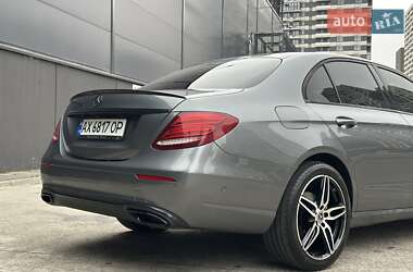 Седан Mercedes-Benz E-Class 2016 в 