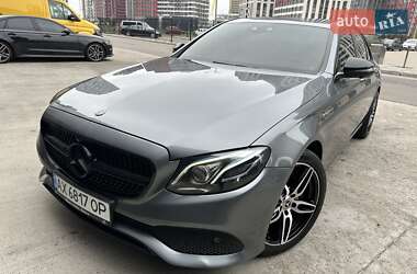 Седан Mercedes-Benz E-Class 2016 в 