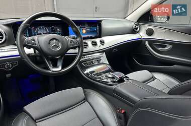 Седан Mercedes-Benz E-Class 2016 в 