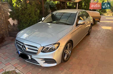Седан Mercedes-Benz E-Class 2016 в 