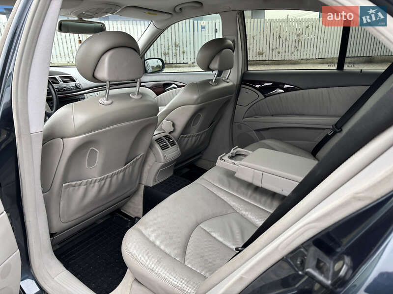 Седан Mercedes-Benz E-Class 2003 в Львові фото 21 Седан Mercedes-Benz E-Class 2003 в Львові